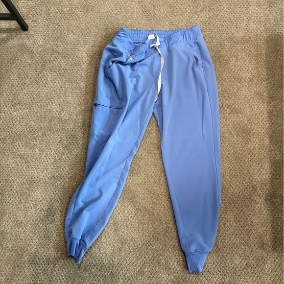 Figs Scrub Set - Picture 2 of 6